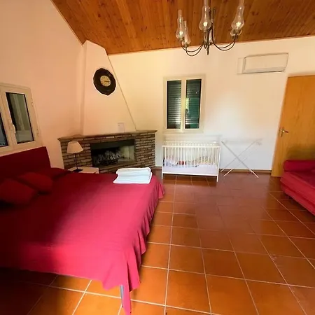 Country house Agriturismo Gianferrante Paterno (Sicily)