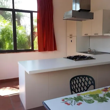 Agriturismo Gianferrante * Paterno (Sicily)